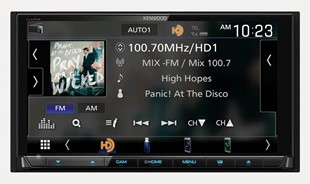 Touchscreen HD Radio in car