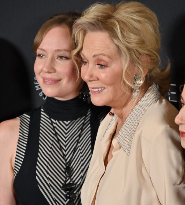 Hacks Hannah Einbinder and Jean Smart